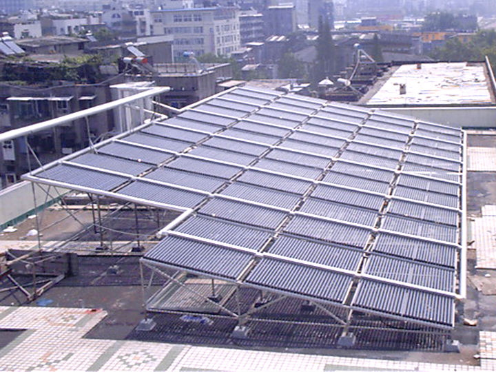 上海外灘家酒店太陽(yáng)能工程.jpg